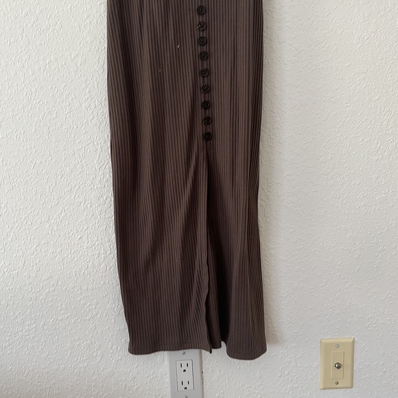 Midi Dress Button Down - Picture 2 of 5